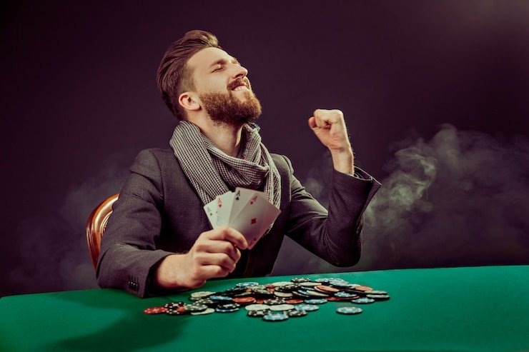 Live-dealer environment on heyslot Live-dealer studio on heyslot Asia Gaming with professional camera setup